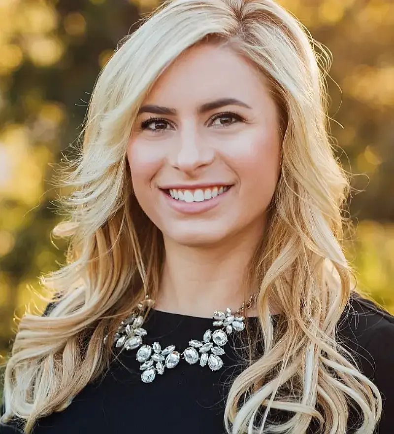 Dr. Cristina Markiewicz